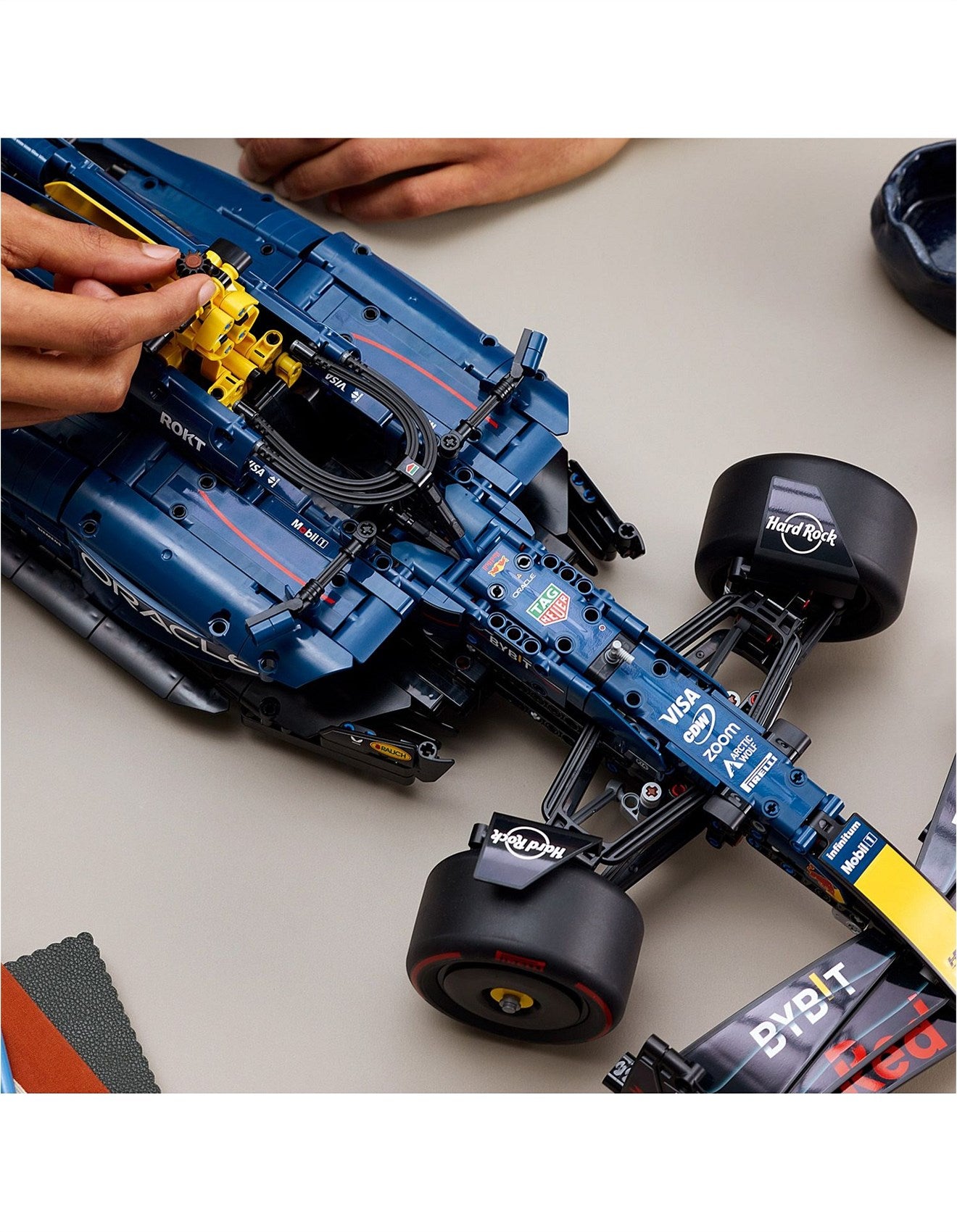 LEGO TECHNIC ORACLE RED BULL RACING RB20 F1 CAR